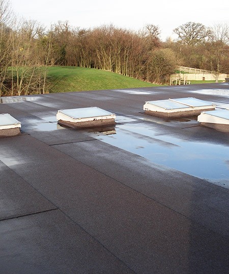 Flat roofing